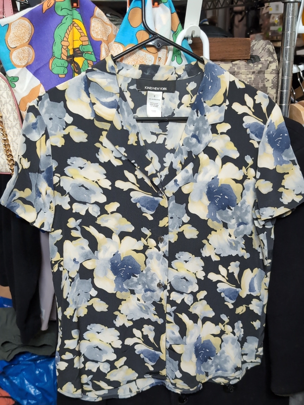 Jones New York Black Floral Button-Up Blouse with Blue & Cream Blossoms Sz 8